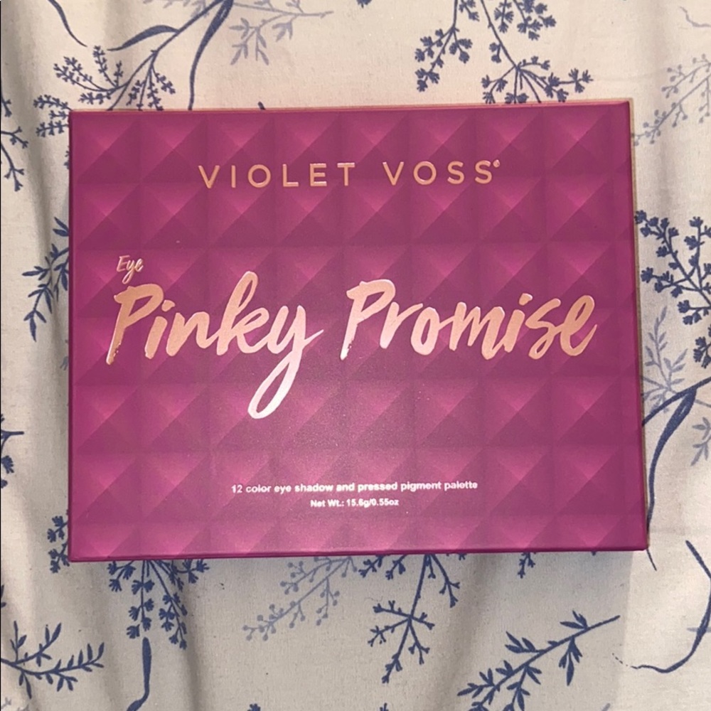 VIOLET VOSS Eye Pinkey Promise